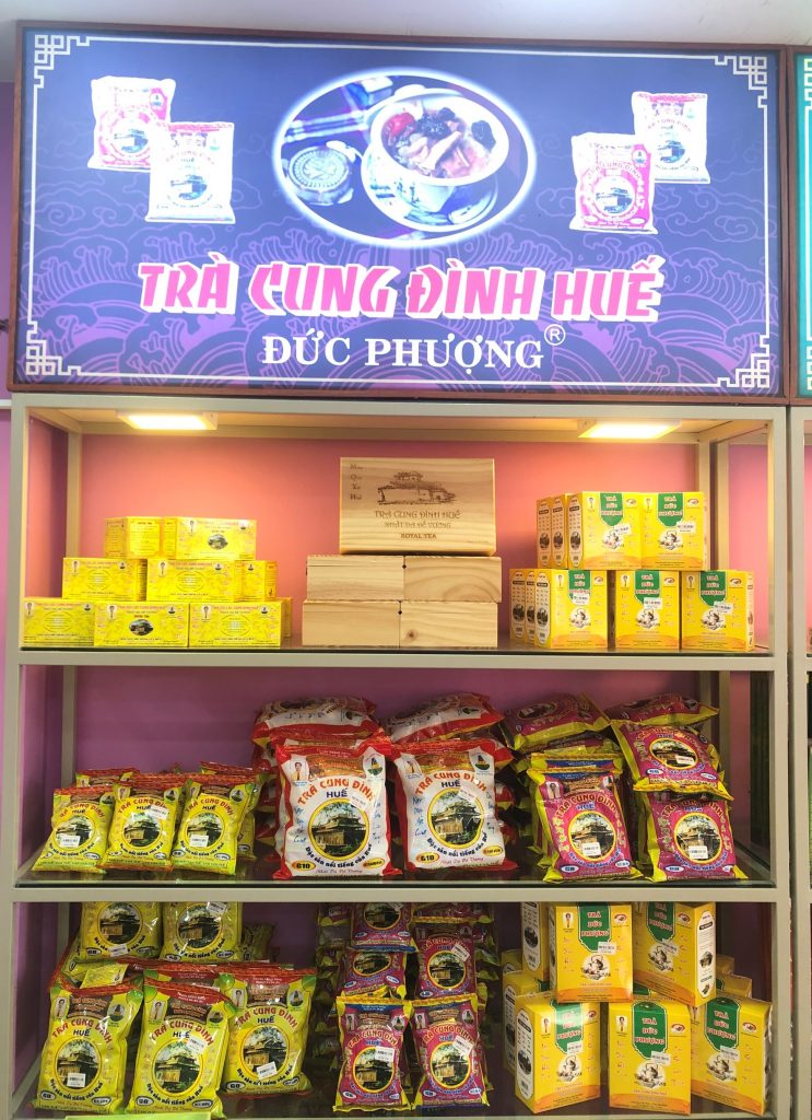 thuong-hieu-tra-cung-dinh-hue-duc-phuong-743x1024-1 Thương hiệu trà cung đình Huế Đức Phương